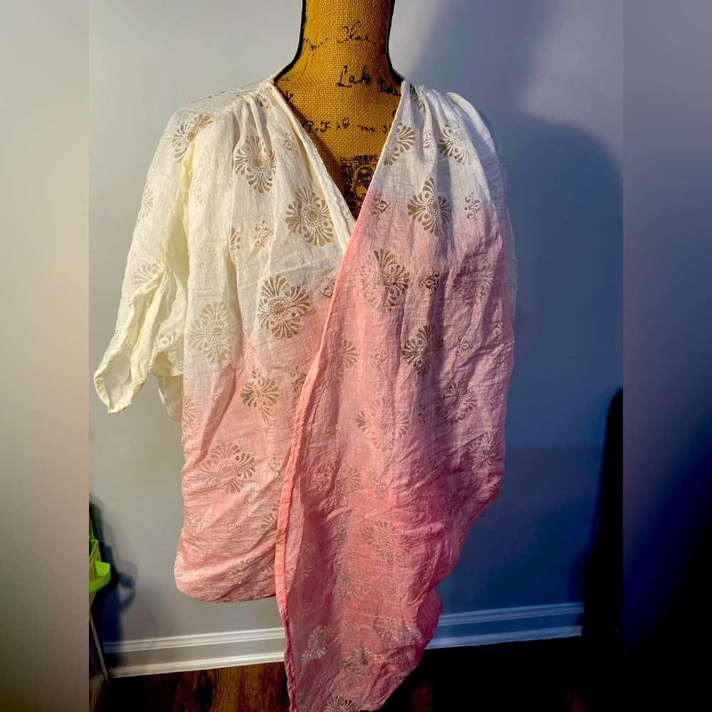 As Is | OS Pink & White Flowing Wrap